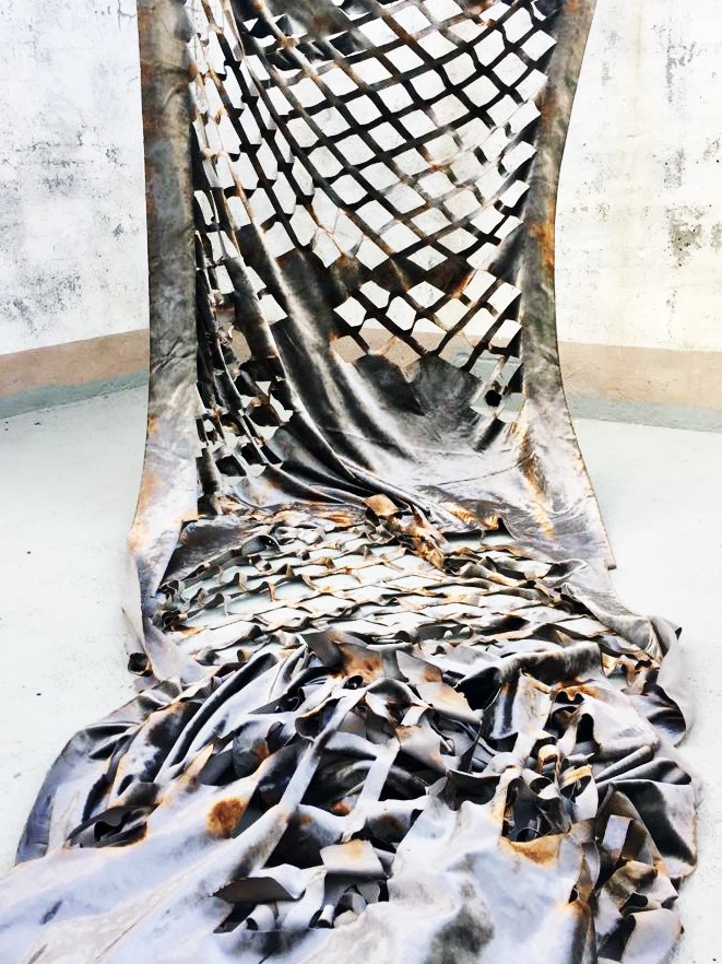 Loredana Longo's Net#4, 2019